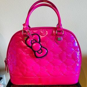 Hot Pink Lounge Fly Hello Kitty Hand Bag